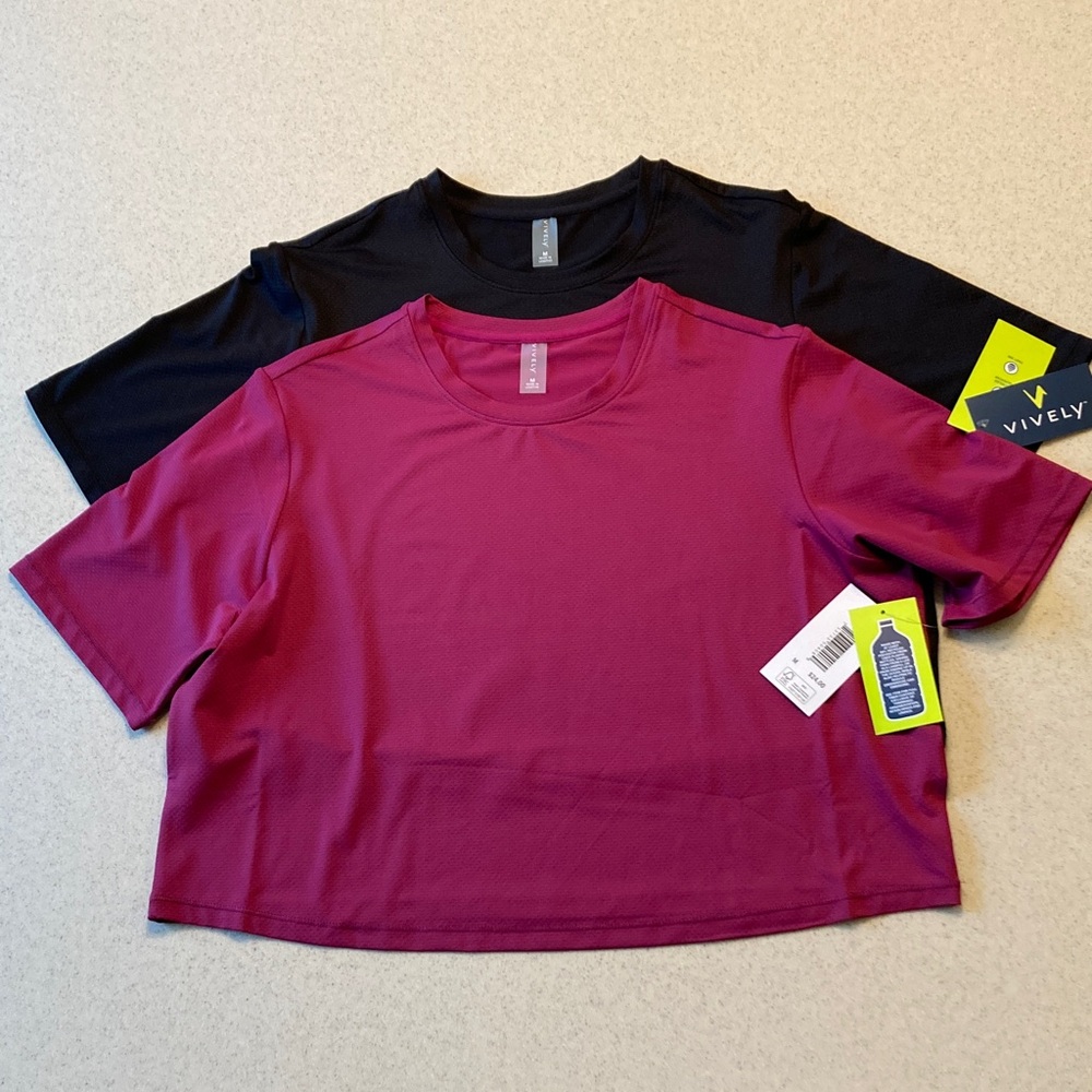 Vively Short Sleeve Crop Tops - Black and Burgundy- Bundle of Two - Women Size M